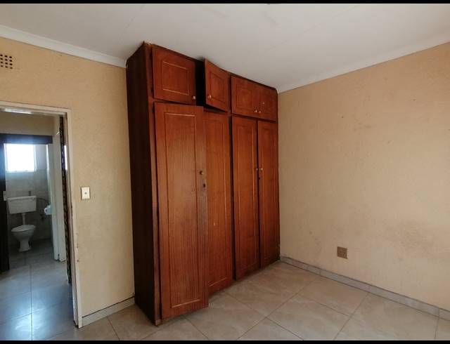 3 BEDROOM FREESTANDING SOLD IN RANDLESPARK